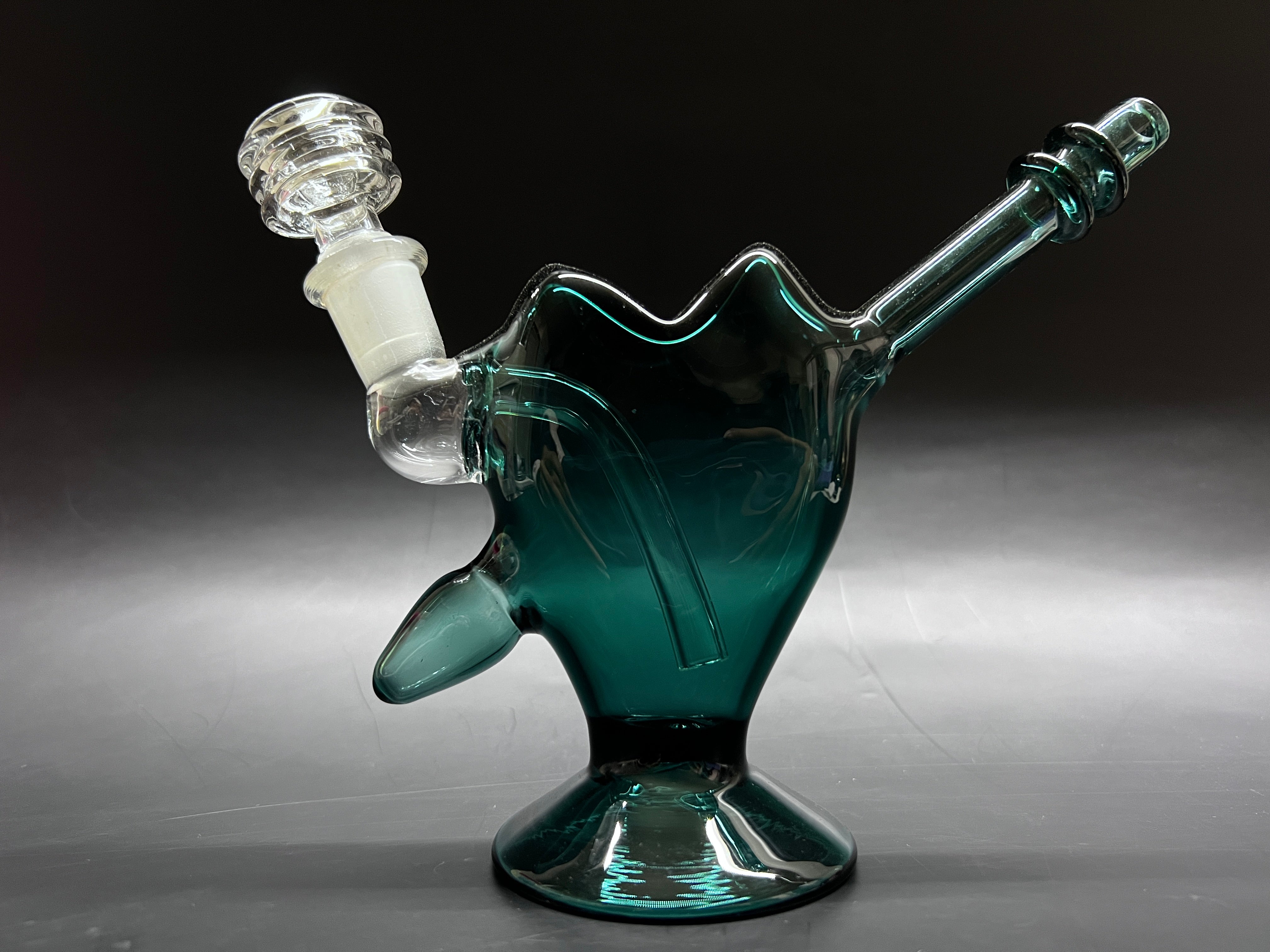 image_764ed21e-684e-4f37-9f15-7d4a367a3ecd Melt Heart Shaped Dab Rig